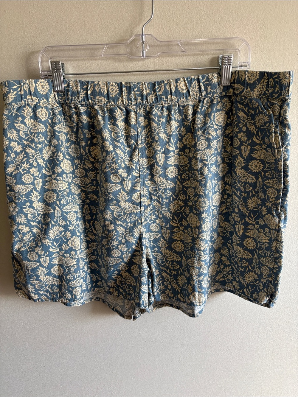 Floral Print Elastic Waist Shorts - Blue